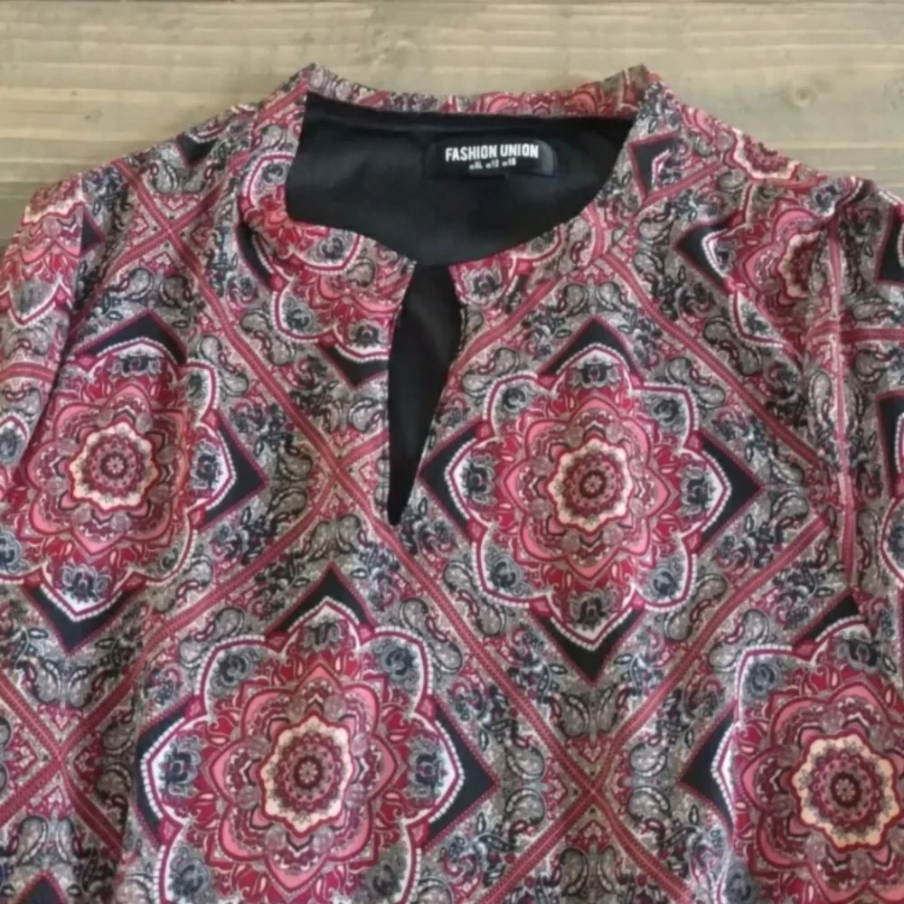 Super Cute paisley dress - Picture 5 of 6